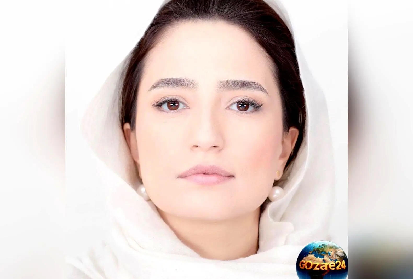 نگار جواهریان در اقدامی شگفت‌انگیز به قله دماوند صعود کرد + تصاویر و جزئیات