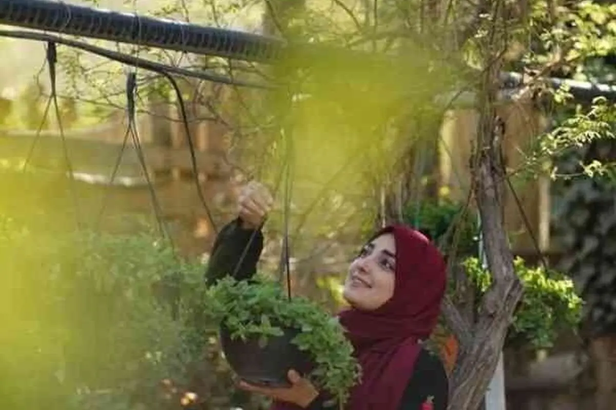 سفر دلنشین ستاره سادات قطبی به ویلای دربند تهران + ویدیو دیدنی از لحظات خوش پسرش