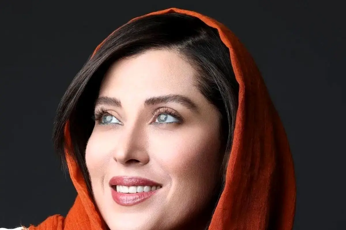 طلسم هک شده روی دستان مهتاب کرامتی سوژه داغ کاربران فضای مجازی شد!