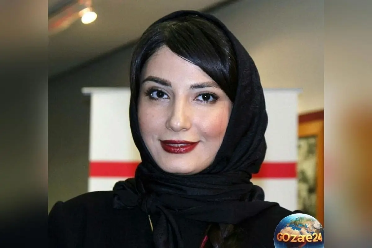 استایل زمستانی و مونوکروم سمیرا حسن پور کنار دریا با تیشرت کارتونی و چکیده بیوگرافی بازیگر ایرانی