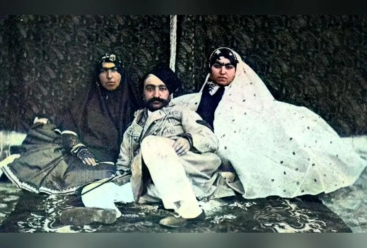 کاریکاتور تاریخی ناصرالدین شاه قاجار در مجله انگلیسی «ونیتی فر»؛ تصویر نادر از سفر به انگلستان بیش از ۱۳۰ سال پیش
