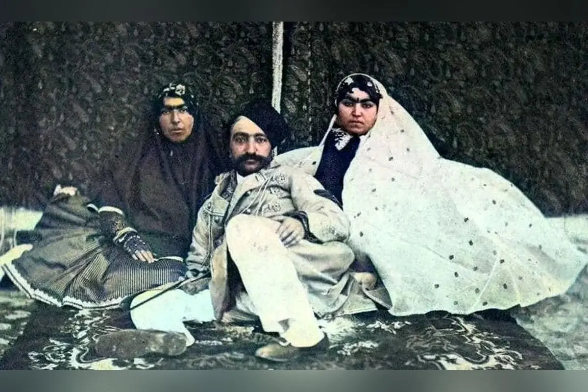 کاریکاتور تاریخی ناصرالدین شاه قاجار در مجله انگلیسی «ونیتی فر»؛ تصویر نادر از سفر به انگلستان بیش از ۱۳۰ سال پیش