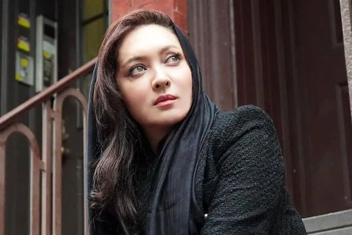 تصاویر نیکی کریمی در نقش دهه شصتی و چهره نچرال او در فیلم «رد پای گرگ» سال ۱۳۷۱