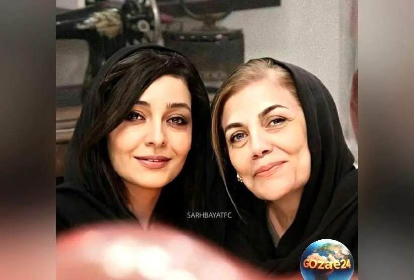 عکس چیدمان لوکس و اروپایی میز پذیرایی خانه مادر ساره بیات در جشن تولد دخترش | بهترین دکوراسیون داخلی و گل‌های طبیعی