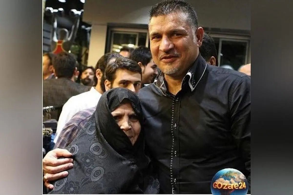 مادر علی دایی از کارهای انسان‌دوستانه و خیری پسرش روایت می‌کند: زنگ زدن به بیماران و زندانیان در شب‌های سخت