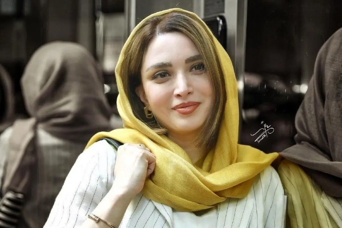 استوری معنادار بهنوش طباطبایی با شعر مولانا و عکس جدیدش در نمایش