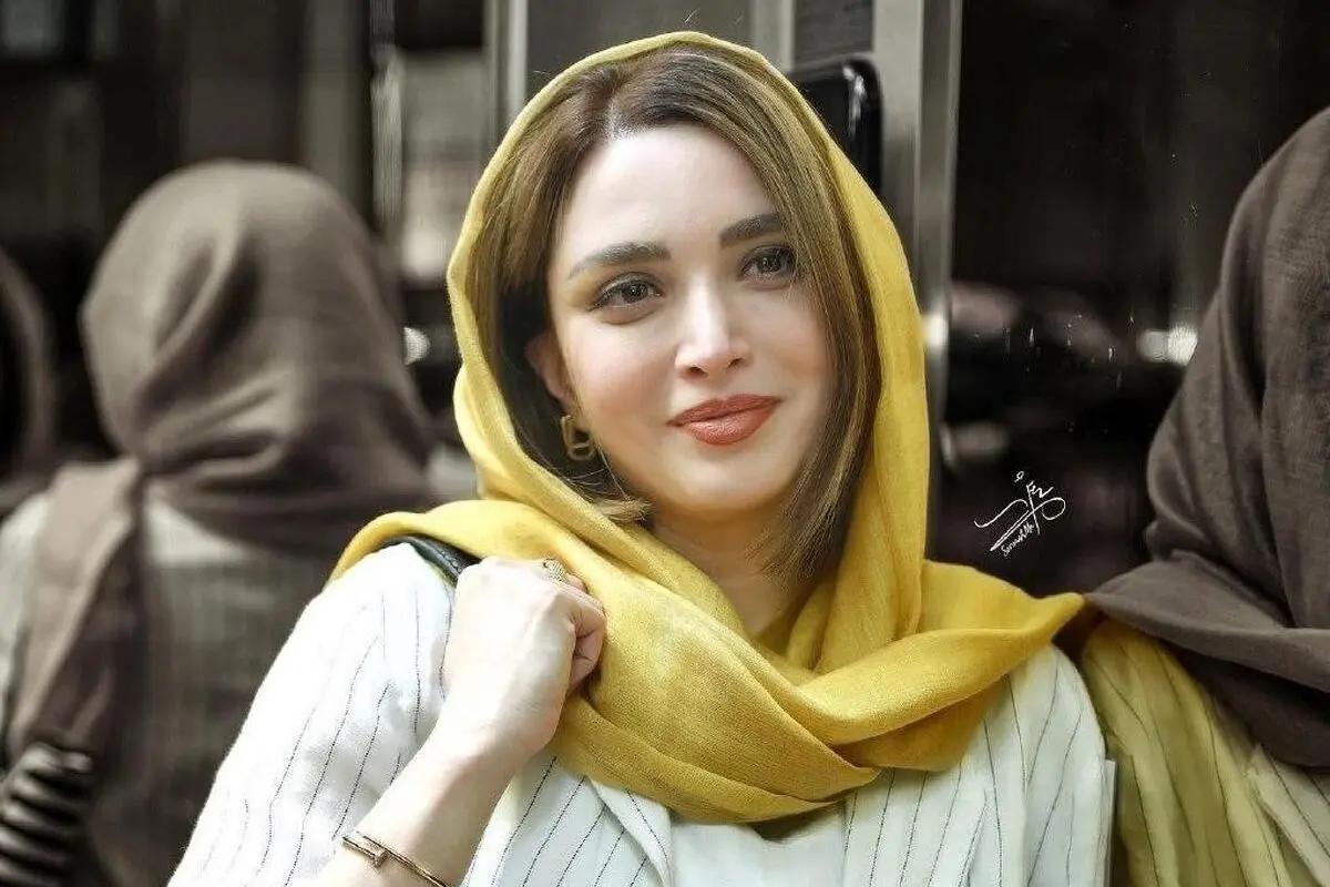استوری معنادار بهنوش طباطبایی با شعر مولانا و عکس جدیدش در نمایش