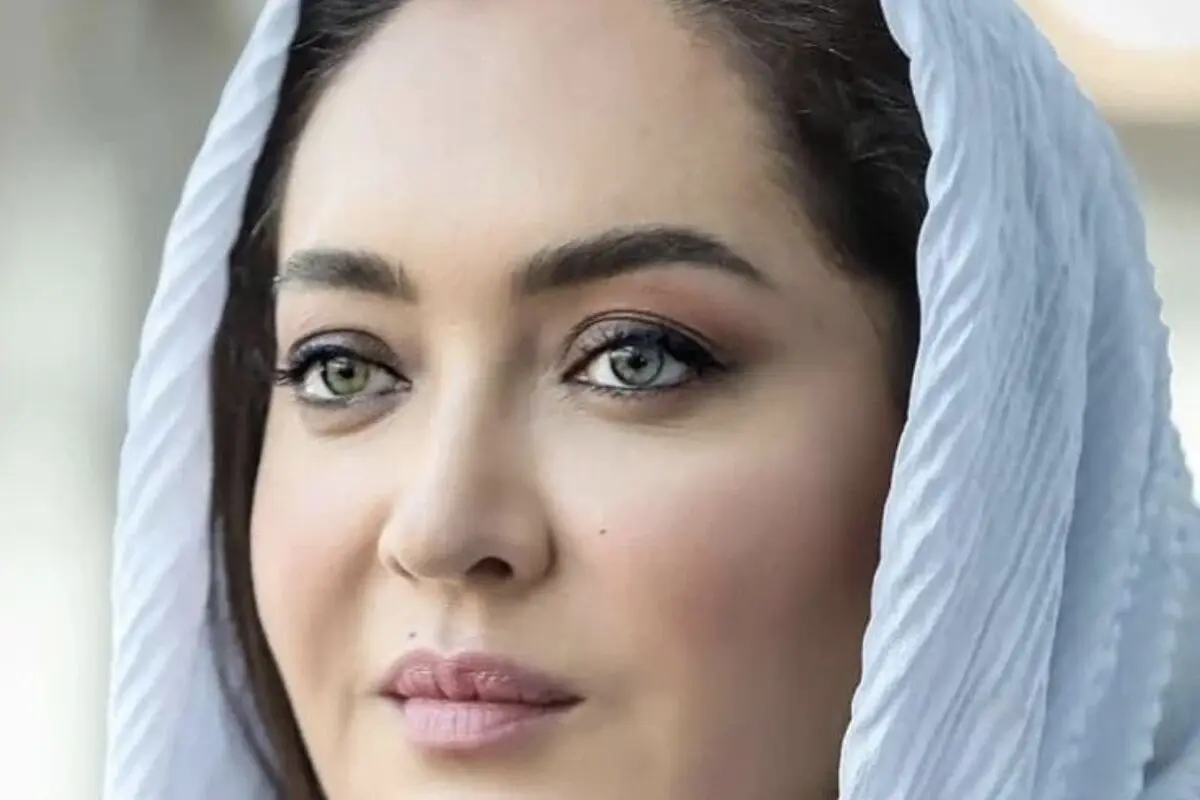 بررسی استایل منحصربه‌فرد نیکی کریمی؛ ترکیب شیک مشکی با رنگ‌های شاد و حسرت‌برانگیز