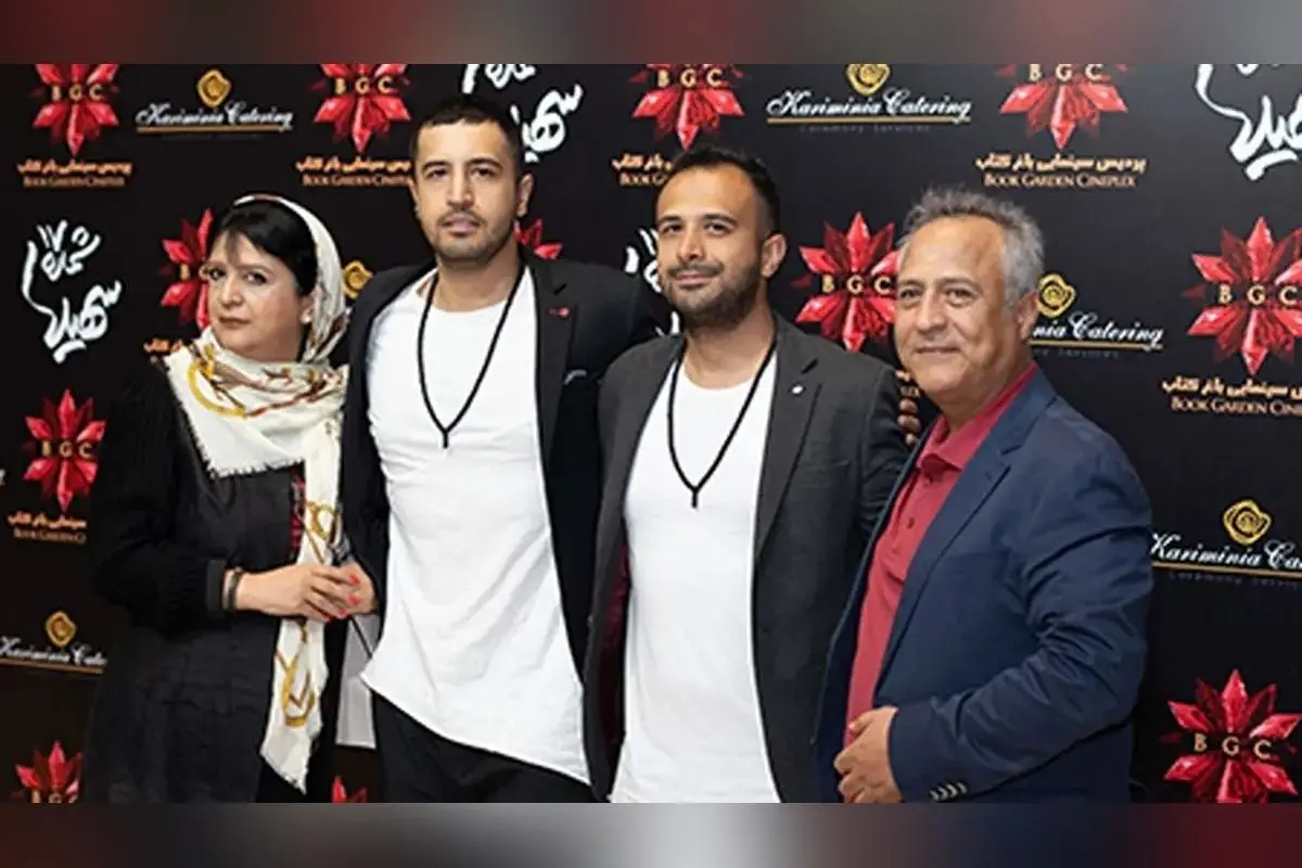 عکس روز| مهرداد صدیقیان و رابطه عمیق با مادرش در لحظه‌های خاص و احساسی