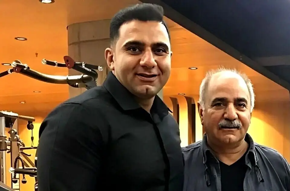 تولد ساده و دلنشین پسر پرویز پرستویی در خانه‌ای نوستالژیک با حضور نوه بانمک + عکس و جزئیات