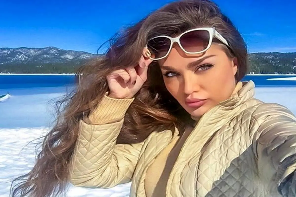 تفاوت عجیب چهره طلا گلزار در تصاویر جشنواره کن و صفحات شخصی؛ حقیقت یا فریب؟