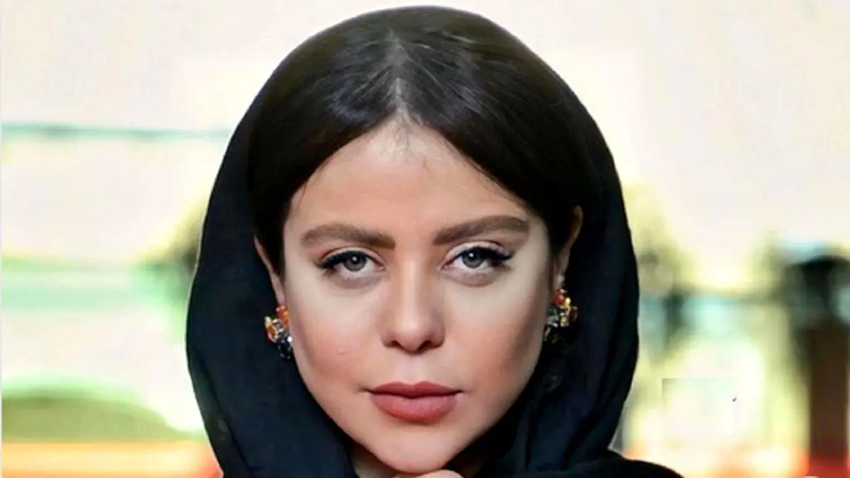 الهام اخوان در حالت حواس‌پرتی در جدیدترین عکس طبیعی‌اش مورد توجه کاربران قرار گرفت