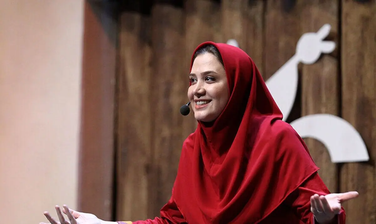 تصاویر جدید و دلنشین از سارا روستاپور، مجری محبوب برنامه کودک «رنگین‌کمان» در کنار دخترش که قلب کاربران را تسخین کرد