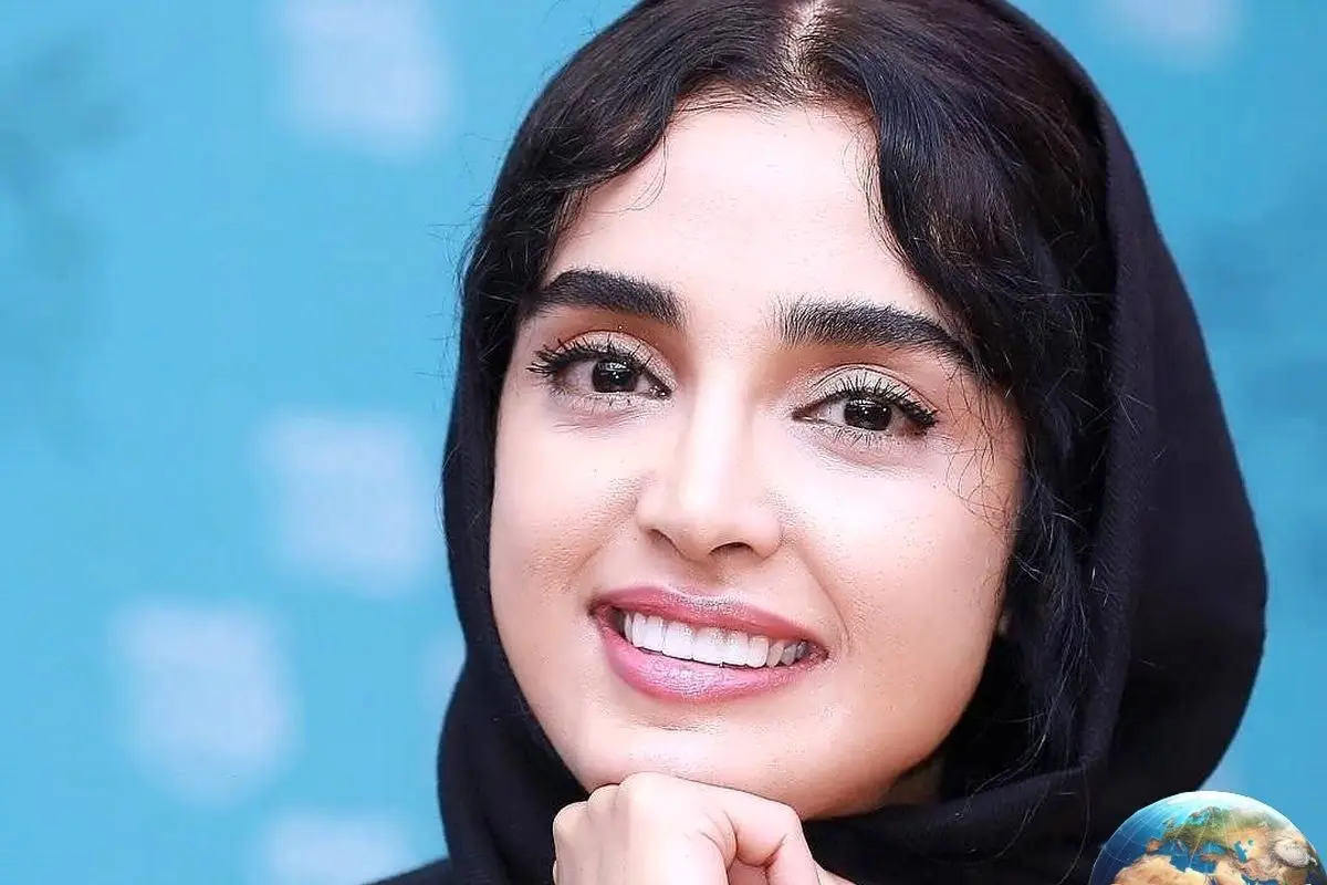الهه حصاری در خانهای با شومینه قدیمی و زیبلای خاص؛ عکس جدید و پیام معنادارش در اینستاگرام