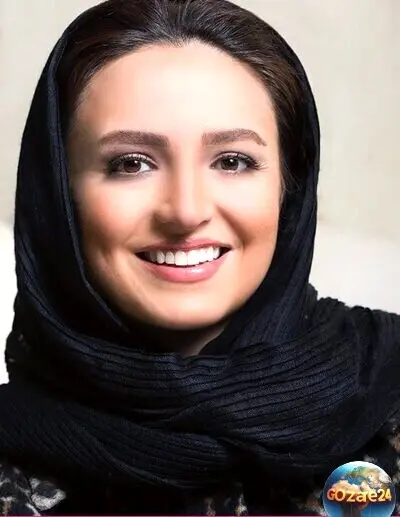 تصویری دلنشین از چیدمان سفره رنگارنگ و دل‌انگیز گلاره عباسی و مادرش در خانه پرمهرشان برای مژده لواسانی