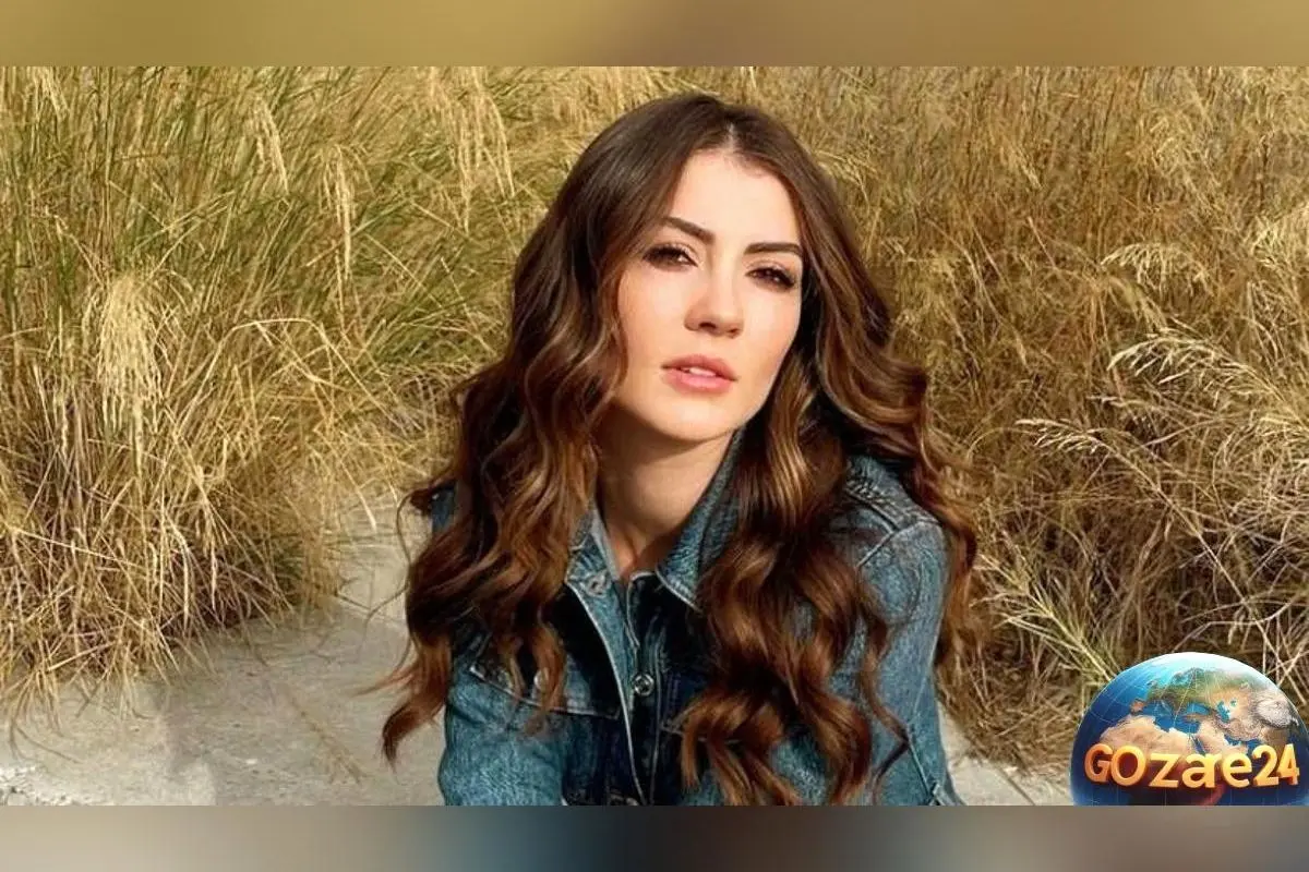خیابان‌گردی استایلیستی بورجو اوزبرک با استایل خیابانی لاکچری و اکسسوری‌های فوق‌العاده