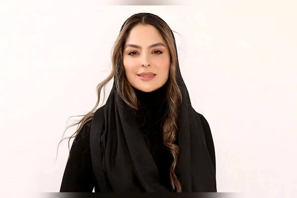 مارال بنی آدم و همسرش در آرامگاه فروغ فرخزاد در تجریش حضور یافتند + عکس