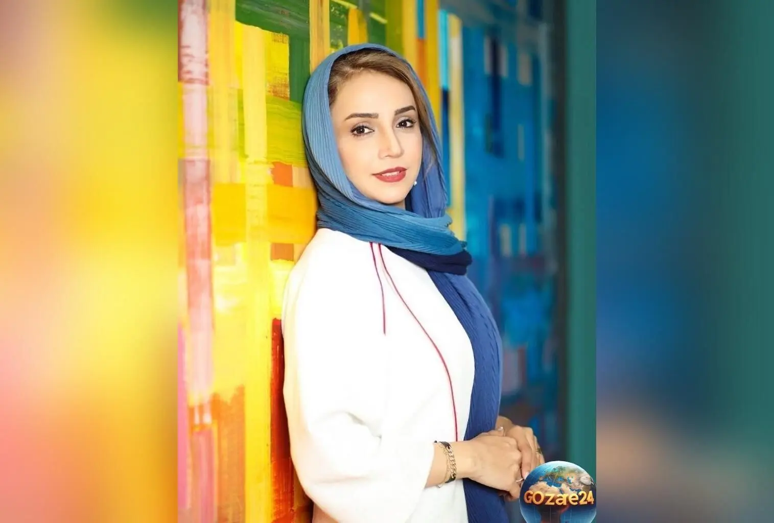 شبنم قلی خانی در کنار پدر و مادرش در یک شب دورهمی گرم در رستوران