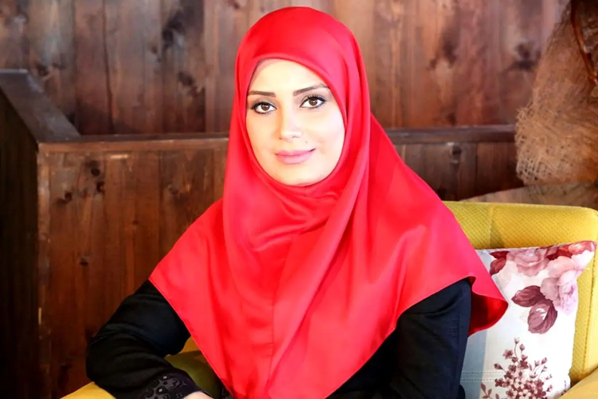 استایل خاص سفید صبا راد در بالکن خانه‌اش در ترکیه + تصاویر و جزئیات زندگی شخصی