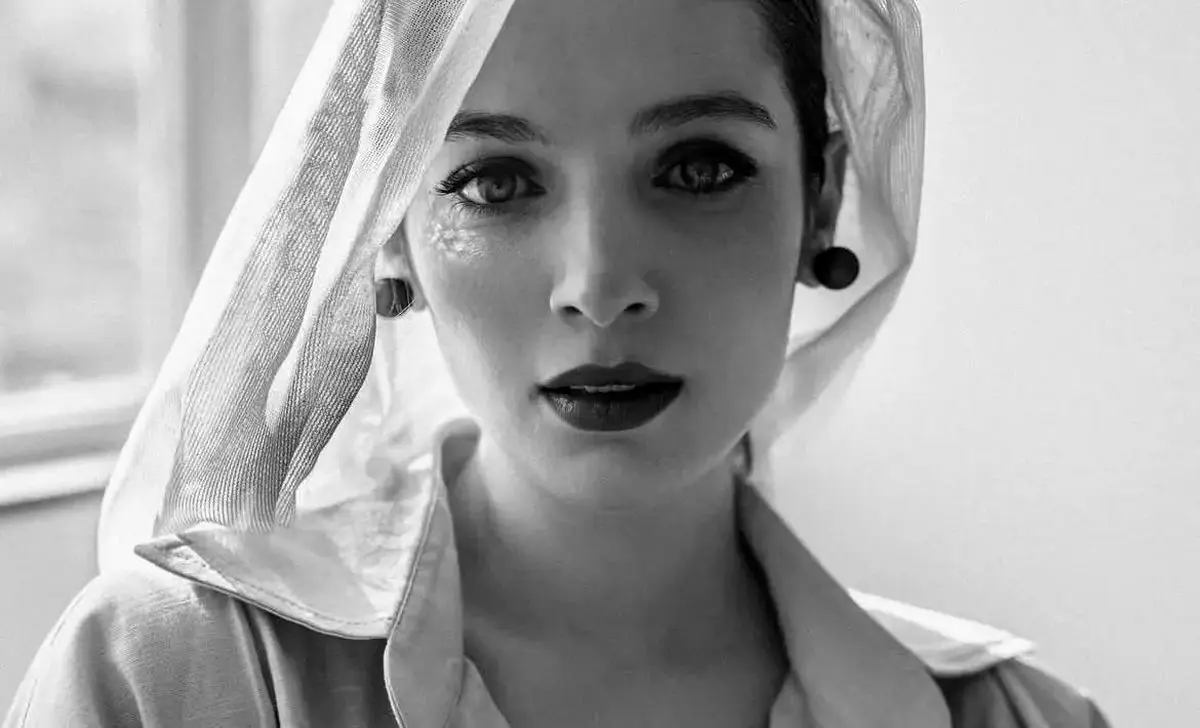 عکس مهسا حجازی و شیرین تاسیان کنار همسر و فرزندان خیالی‌اش در پایان سریال تاسیان؛ واکنش‌های کاربران و هنرمندان