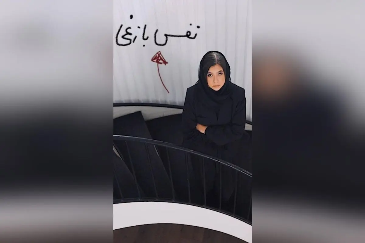 نمایش #صلحِ_عباس_آباد با بازی نفس بازغی در مجموعه تئاتر لبخند، پیش‌فروش بلیت‌های اولین روزها آغاز شد!