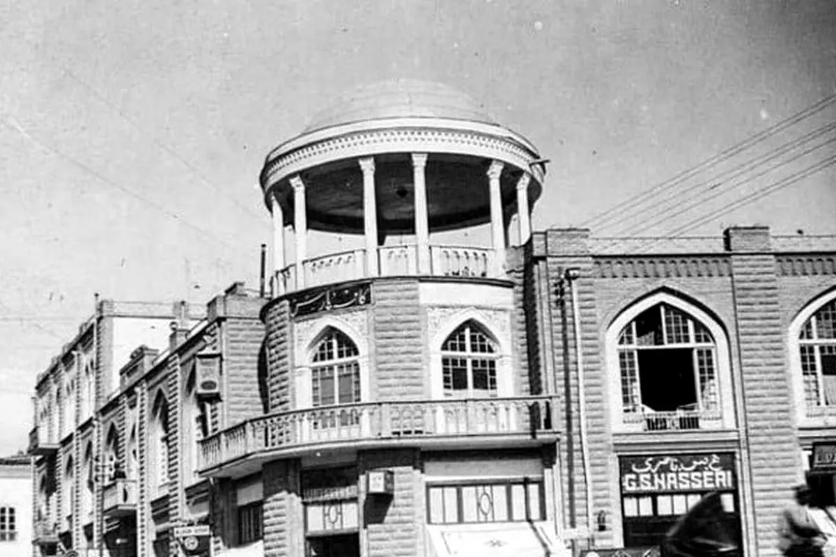 تاریخچه تهران قدیم: از افتتاح کافه‌های لوکس و خاطرات دهه ۷۰ با تصاویر نادر و دیدنی