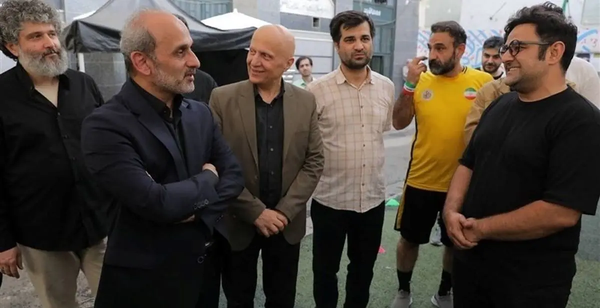دیدار رئیس صدا و سیما با اکبر عبدی و عوامل سریال «سبزواران» در پشت صحنه + تصاویر و جزئیات