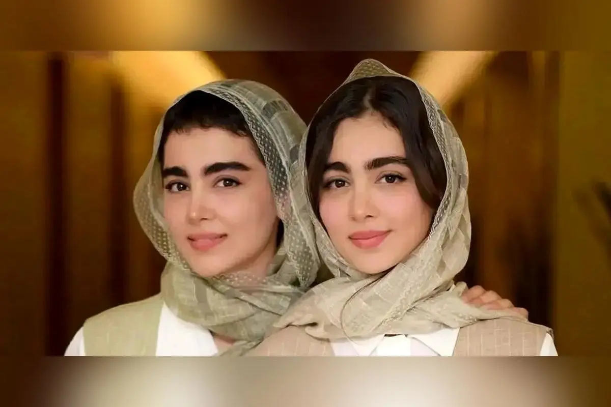 استایل پاییزی سارا و نیکای پایتخت با کاپشن جین ست | عکس‌های جدید بازیگران در شبکه‌های اجتماعی