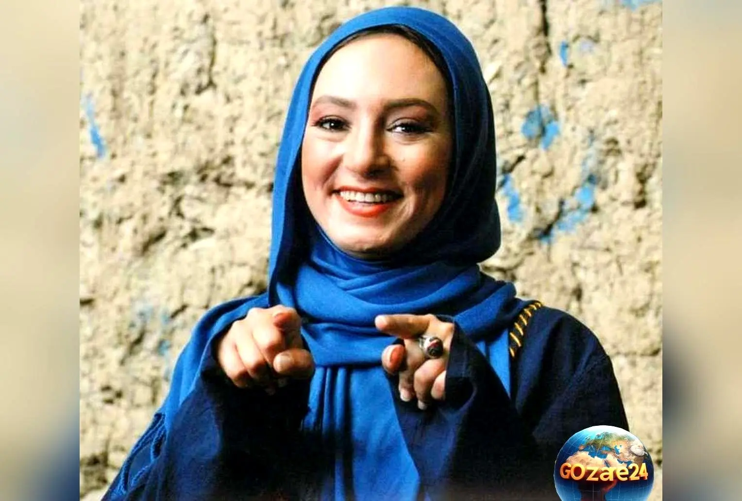 سحر ولدبیگی در حال بافندگی با کاموای رنگارنگ در فضای دنج خانه + عکسهای هنری
