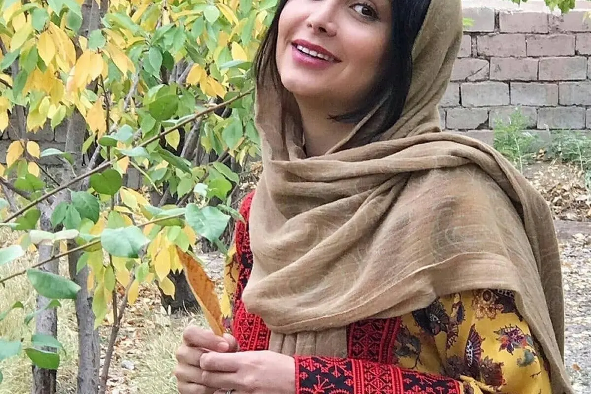 دورهمی لاکچری بازیگران سریال دخترم نرگس با غذاهای اروپایی و عکس‌های دیدنی