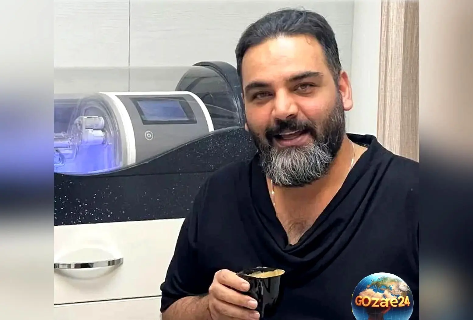 ویدیوی جنجالی: تهدید رامبد جوان به سبک احسان علیخانی در برنامه زنده سال نو + تغییر چهره و خوش تیپی جدید