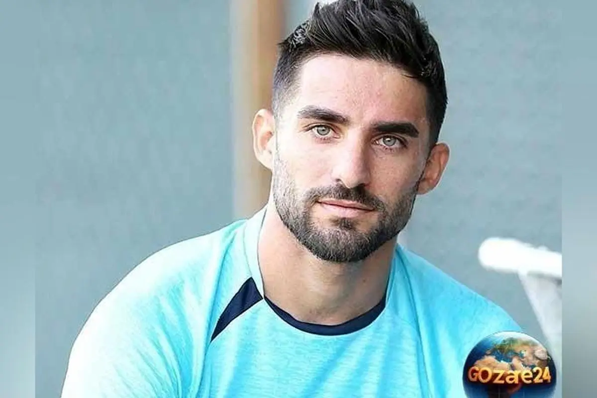 ویدیوی دیدنی و خنده‌دار میلاد محمدی در برنامه زنده با اجرای آهنگ «اون روزا زنگ مدرسه»؛ خوانندگی باحال و محبوب که هر خانواده ایرانی باید ببینند