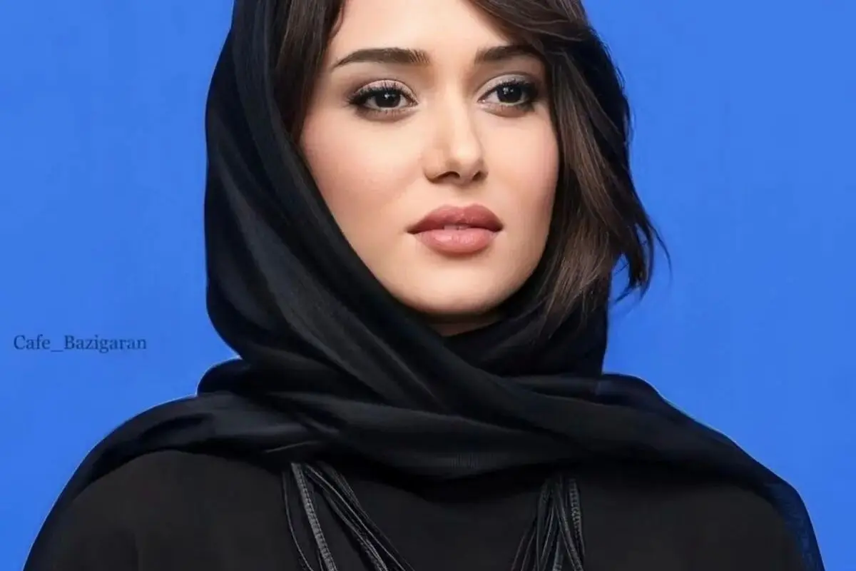 جشن تولد مجلل و باشکوه پریناز ایزدیار در خانه شخصی با تم گل رز + تصاویر و جزئیات