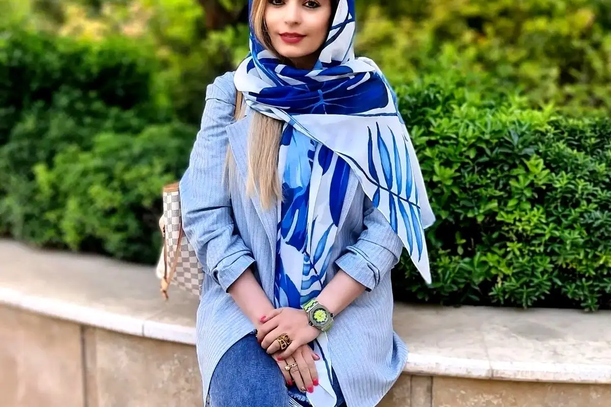 مدل مانتو اسپرت و تیپ تینیجری سپیده خداوردی در جدیدترین عکس اینستاگرامش