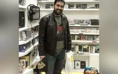 تصویری از شهاب حسینی در کتابفروشی مجتبی جباری و استقبال گرم و صمیمی از سوپراستار سینمای ایران