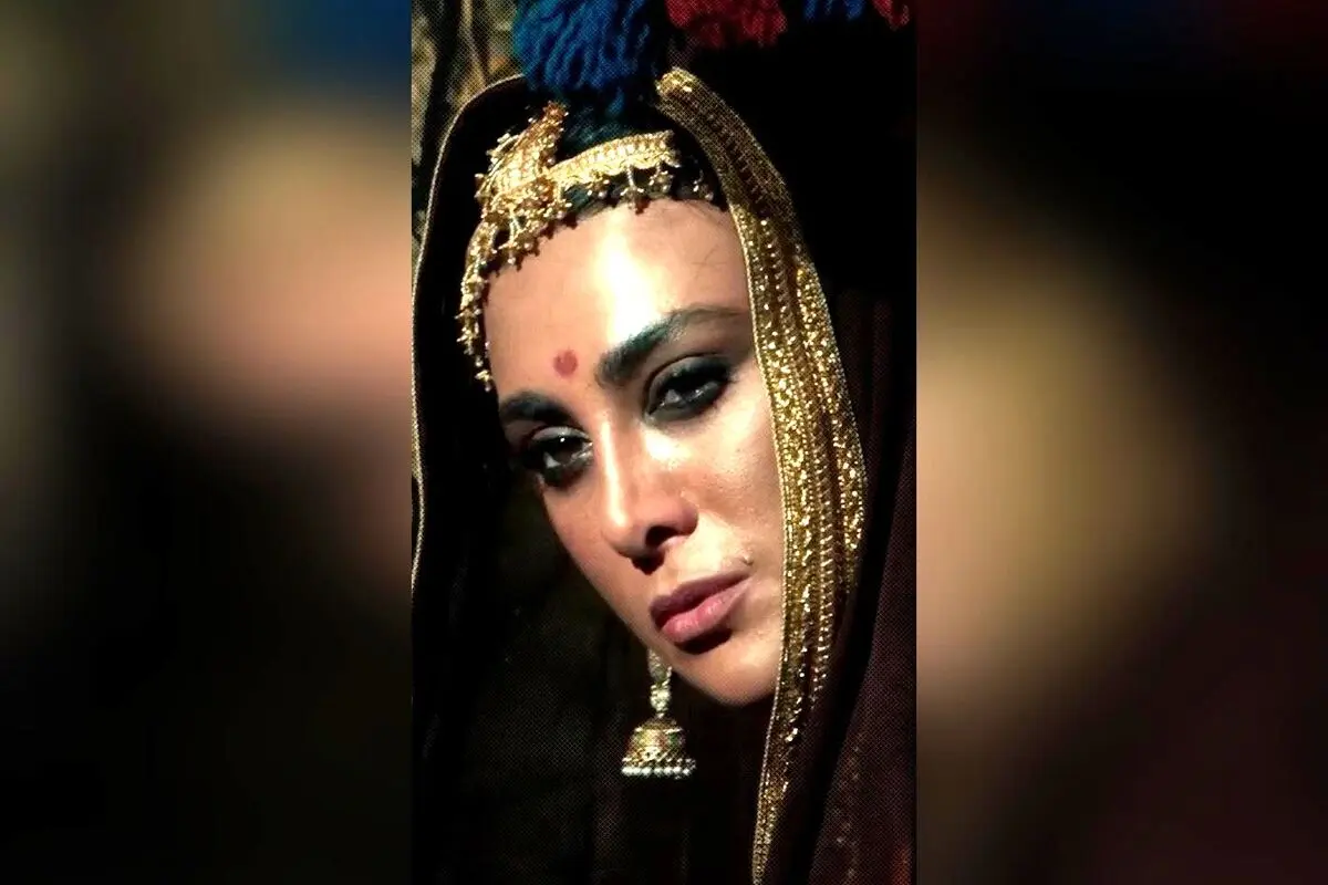 سریال سووشون قسمت هفتم با بازی سودابه هندی هم‌اکنون در نماوا | اقتباس از رمان ماندگار سیمین دانشور به کارگردانی نرگس آبیار