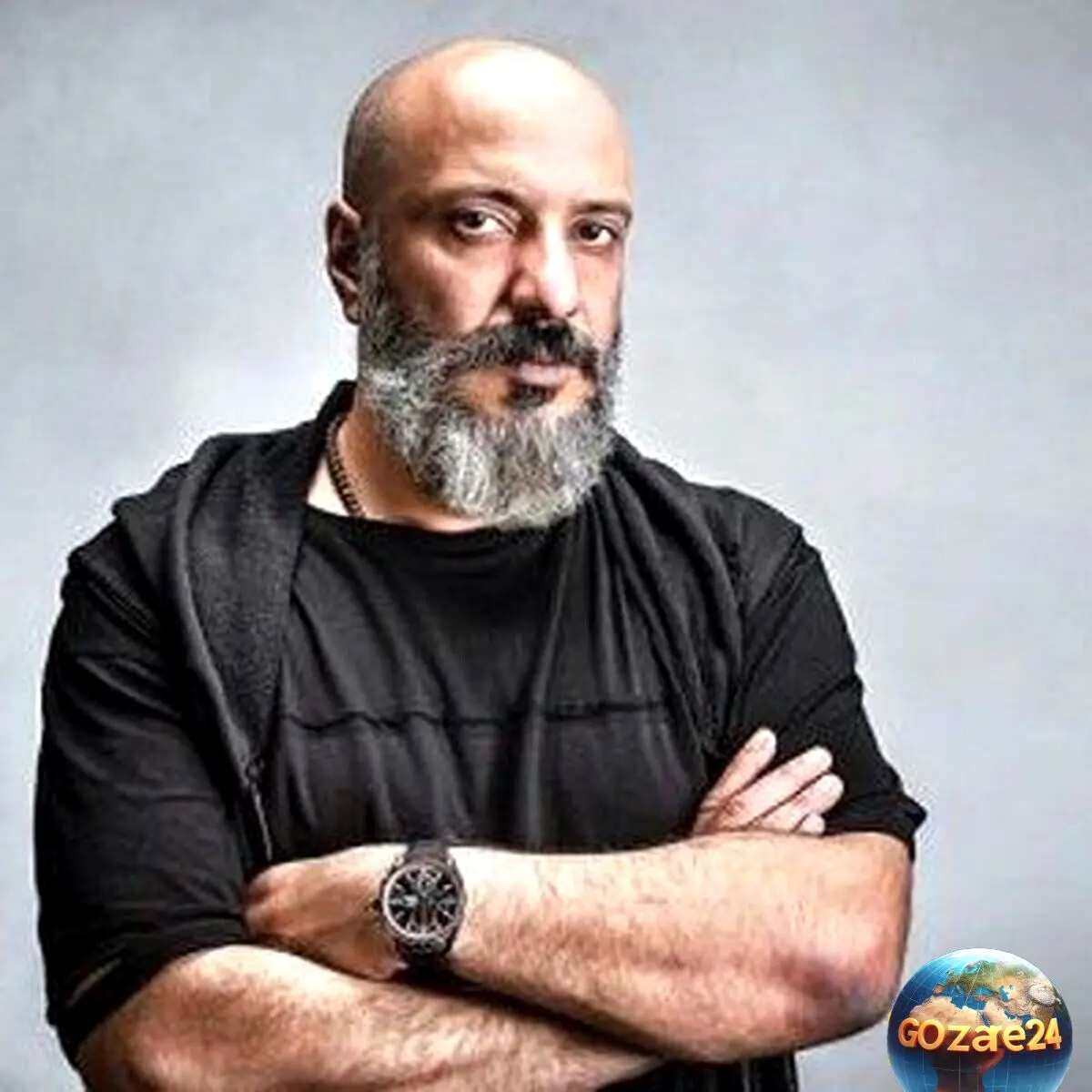 واکنش معنادار امیر جعفری به پست جنجالی رضا صادقی؛ خبرساز شدن کامنت ستاره سینمای کمدی ایران درباره استقلال +عکس