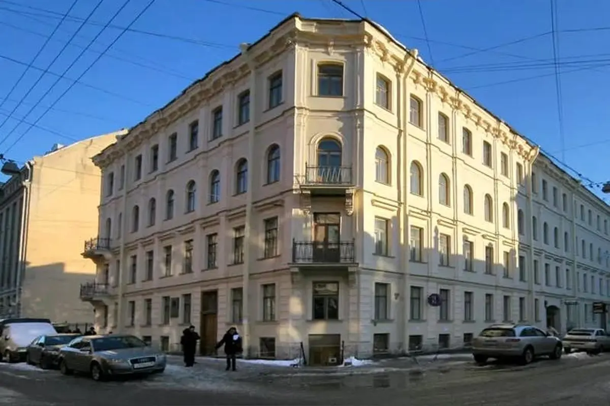 داخل اتاق داستایوفسکی؛ جایی که ذهن او بارها و بارها ما را فریب داد!