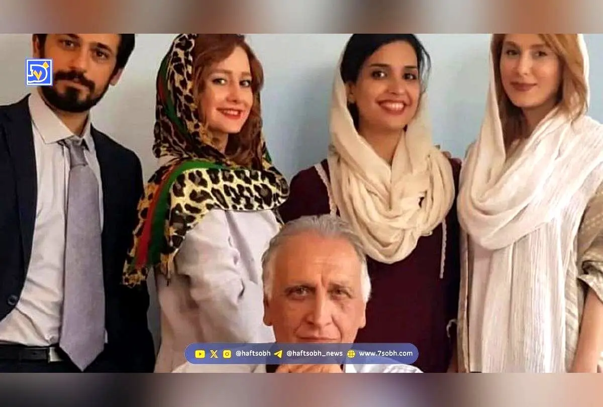 بیوگرافی کامل احمد نجفی، همسر اوکراینی، دختران و حواشی ممنوع‌الکاری | زندگی و فعالیت‌های هنری و شخصی ستاره سینما و تلویزیون ایران
