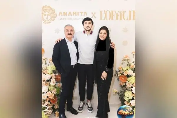 افتتاح سالن زیبایی لوکس مادرزن سردار آزمون با کیک لاکچری و طراحی خلاقانه اوستا قنّاد تهرونی + عکس همسر و مادرزن در مراسم