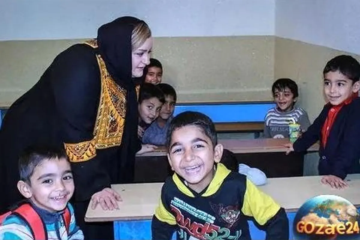 خاطره جالب نعیمه نظام‌دوست از دوران دبیرستان: وقتی معلم او را از کلاس بیرون کرد!