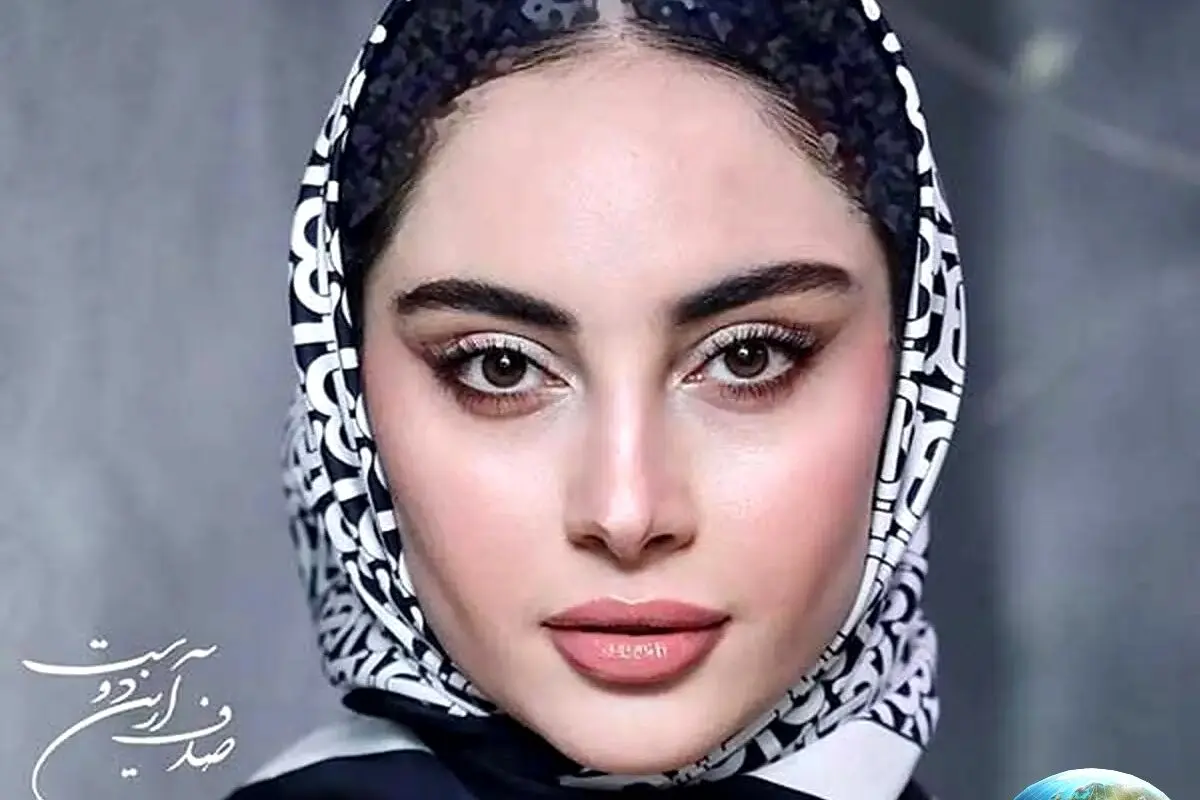 عکس جدید ترلان پروانه و دوستانش با استایل کلاسیک و رنگ قهوه‌ای در یک دورهمی خاص