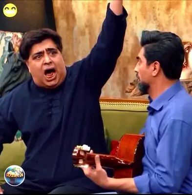 ببینید چطوری "رضا شفیع جم" از "محمدرضا علیمردانی" خنده میگیره تو جوکر! + فیلم