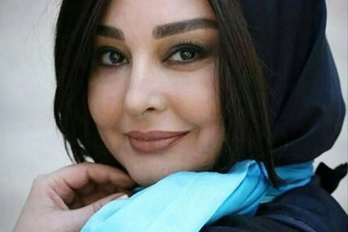ماهایا پطروسیان در آغوش پدر فقیدش؛ لحظه‌ای احساسی و خاطره‌انگیز در صفحه اینستاگرام