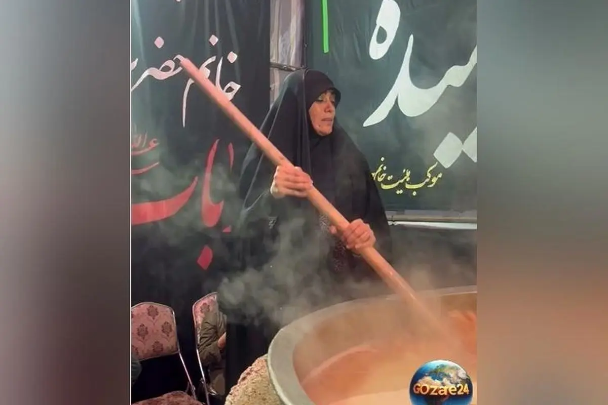 الهام چرخنده در مراسم عزاداری فاطمیه با حضور در کنار دیگ نذری و سمنوپزی به یاد حضرت زهرا(س)