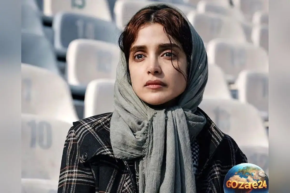 جدیدترین عکس الهه حصاری بازیگر «هفتاد سی» با استایل اسپورت و دمپایی کراکس مقابل آینه