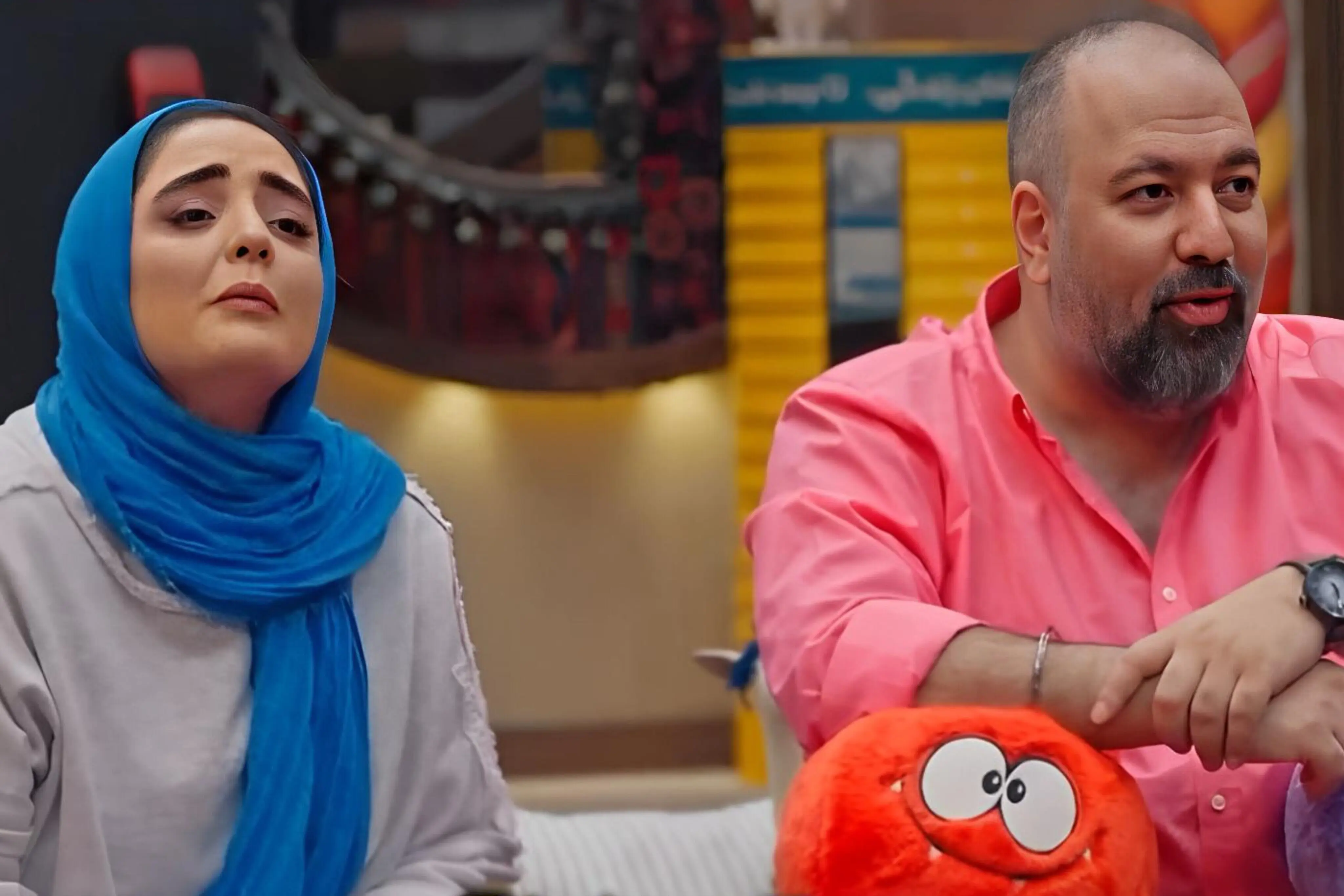 نرگس محمدی: مگه گل بزنی اخراجت نمی‌کنن؟! سوالات عجیب غریب محمدی همه را بهت زده کرد!