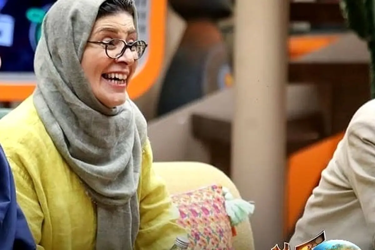 رونمایی از مادر جوان و خوش‌پوش سوسن پرور در ماشین لوکس؛ شباهت بی‌نظیر مادر و دختر در تصاویر جدید