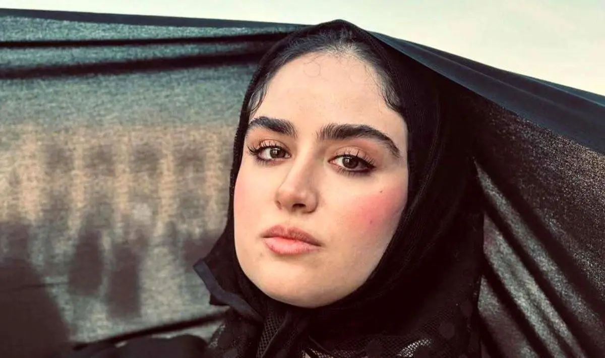 هانیه غلامی بازیگر سریال یزدان در مراسم عاشورا؛ عکس‌های دیدنی و بیوگرافی کامل