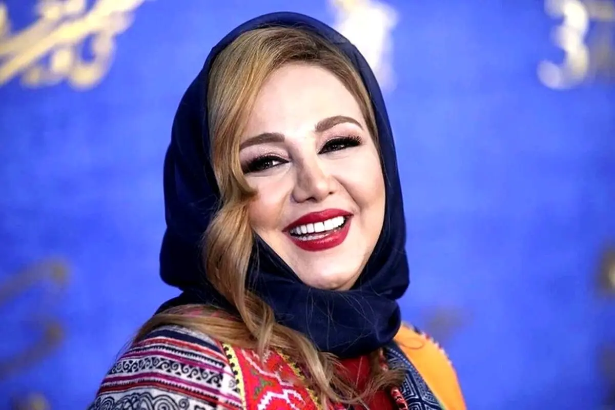 بهنوش بختیاری در آستانه ۵۰ سالگی با استایل متفاوت و بی‌نظیر + بیوگرافی و جدیدترین عکس